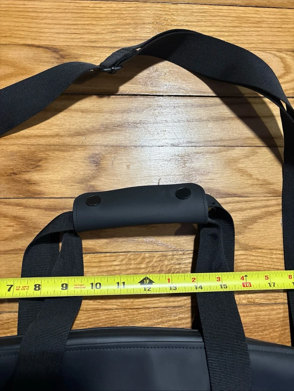 RAINS Weekend Bag, Small, Black Excellent condition 21”